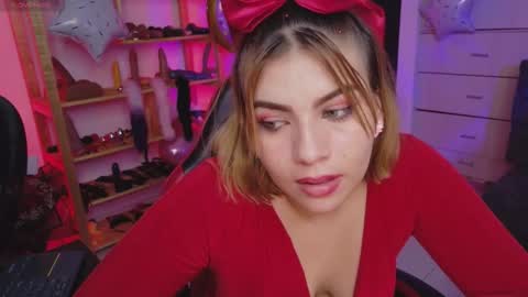 Snapshot of alessia_dolce chatting on March 2026 06:41:01 AM alessia dolce online show from March 2026 06:41:01 AM