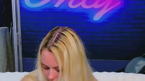 alessiacroft online show from June 2026 04:07:02 AM