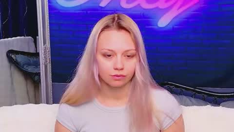 alessiacroft online show from July 2026 04:04:01 AM