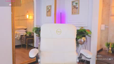 Alessia online show from September 2025 04:45:01 AM