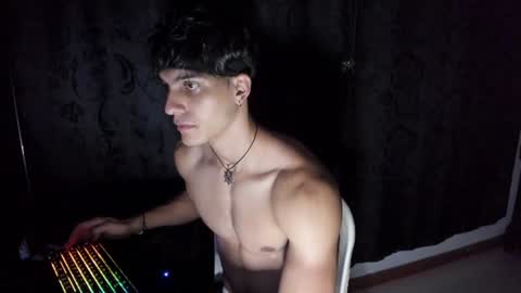 alessio Vale online show from June 2026 10:35:01 AM