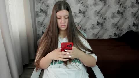 Aletta Oushen online show from May 2026 07:13:02 AM