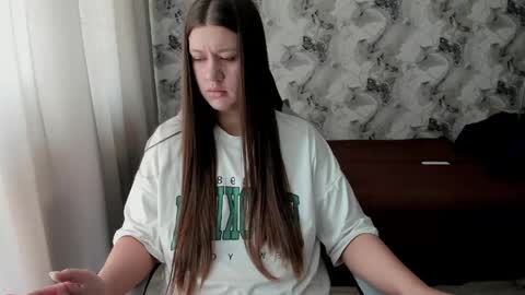 Aletta Oushen online show from May 2026 07:14:02 AM