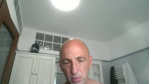 Snapshot of alex120475 chatting on July 2026 07:48:01 AM alex120475 online show from July 2026 07:48:01 AM