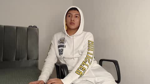 Owen online show from December 2024 05:18:02 AM