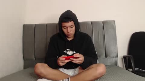 Owen online show from March 2025 04:47:02 AM