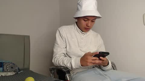 Snapshot of alex__lover chatting on March 2026 04:08:02 AM Owen online show from March 2026 04:08:02 AM