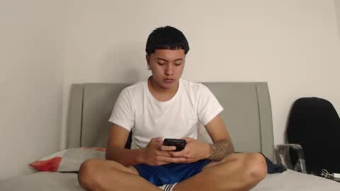 Snapshot of alex__lover chatting on April 2026 12:16:01 AM Owen online show from April 2026 12:16:01 AM