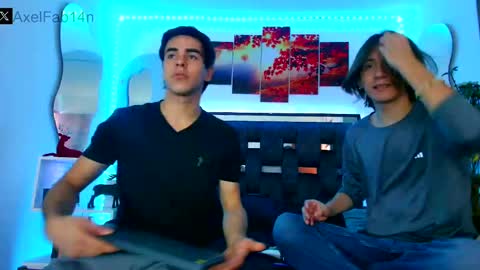 Snapshot of alex_and_fabian chatting on January 2025 06:47:01 PM sneider online show from January 2025 06:47:01 PM