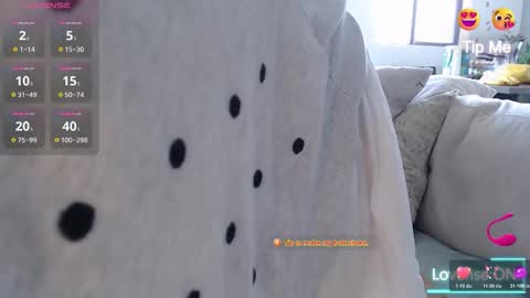 Snapshot of alex_and_theprof chatting on February 2026 03:27:02 PM ALEX online show from February 2026 03:27:02 PM