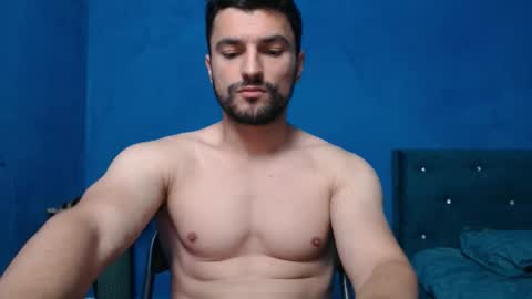 Snapshot of alex_blu chatting on September 2025 05:46:01 PM Alex online show from September 2025 05:46:01 PM