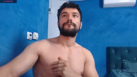 Snapshot of alex_blu chatting on October 2025 02:15:01 PM Alex online show from October 2025 02:15:01 PM