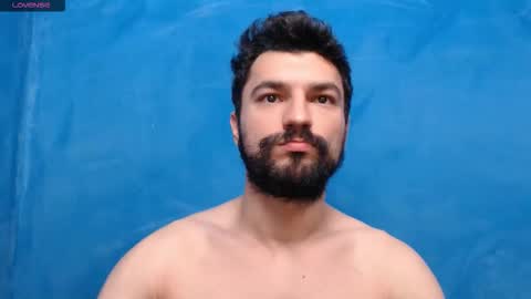 Snapshot of alex_blu chatting on October 2025 01:09:02 PM Alex online show from October 2025 01:09:02 PM