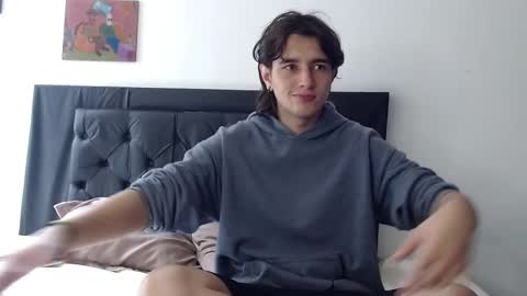 alex_connorr online show from March 2025 03:24:02 PM