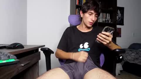 alex_connorr online show from November 2025 03:29:01 AM