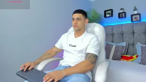 alex online show from May 2026 12:59:01 PM
