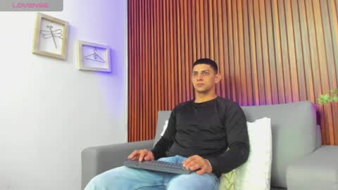 alex online show from May 2026 01:51:02 PM