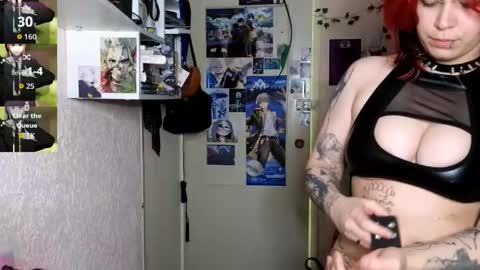 Snapshot of alex_howell chatting on November 2025 07:02:02 PM alex_howell online show from November 2025 07:02:02 PM