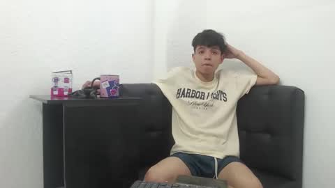 alex_it0 online show from May 2026 01:50:02 PM