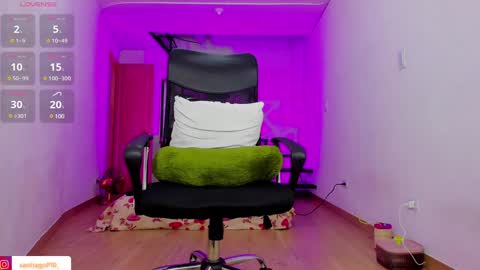 i am Alex online show from December 2024 01:13:02 AM