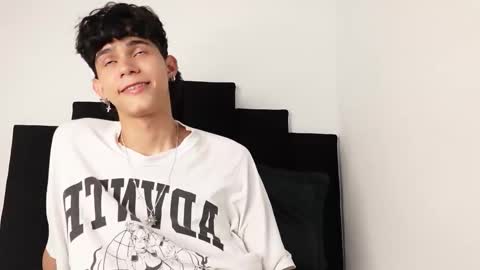 alex_mark_ online show from September 2025 07:25:01 PM