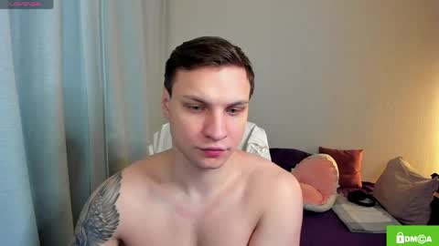 Snapshot of alex_milson chatting on April 2026 07:22:02 PM alex_milson online show from April 2026 07:22:02 PM