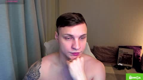 alex_milson online show from April 2026 06:38:01 PM