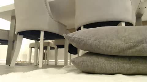 Nicha online show from December 2025 04:22:01 AM