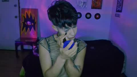 Alex online show from October 2025 11:12:02 PM