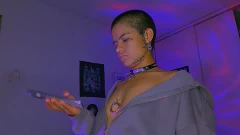 Alex online show from February 2026 11:03:02 PM