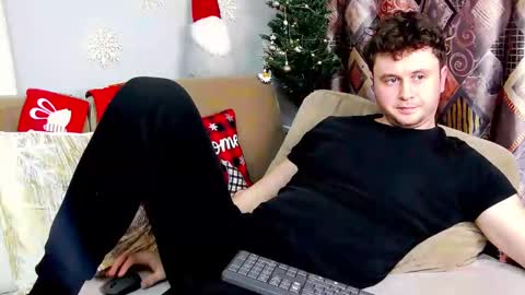 Alex online show from December 2024 08:21:02 PM