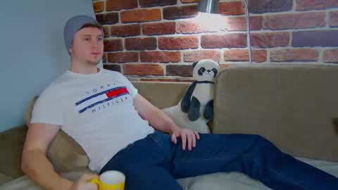 Snapshot of alex_onelove chatting on February 2026 07:45:02 AM Alex online show from February 2026 07:45:02 AM