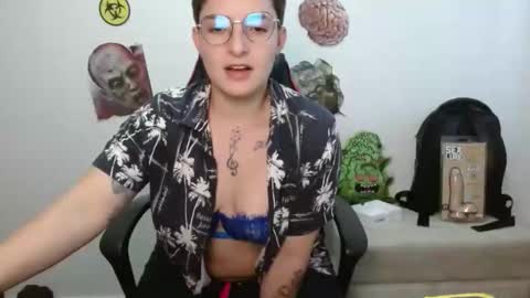 Alex Parker online show from November 2025 10:10:02 PM