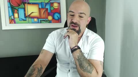 Snapshot of alex_saints_ce chatting on January 2025 10:23:01 PM Alex Saints online show from January 2025 10:23:01 PM