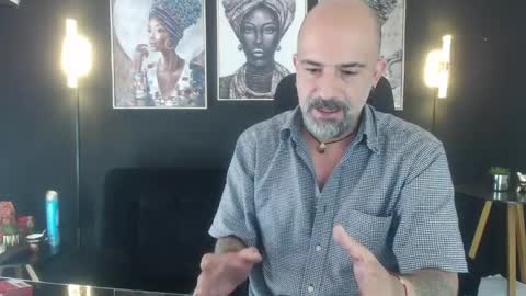 Alex Saints online show from April 2026 02:36:02 PM