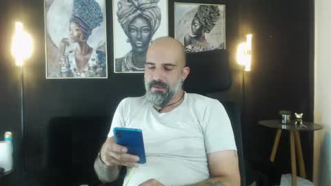 Alex Saints online show from May 2026 10:17:02 PM