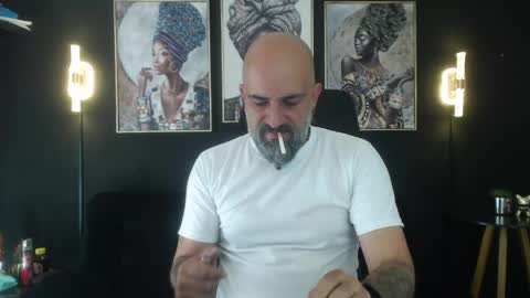Alex Saints online show from May 2026 02:23:01 PM