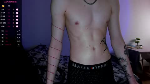 alex_silent online show from February 2025 01:44:01 PM