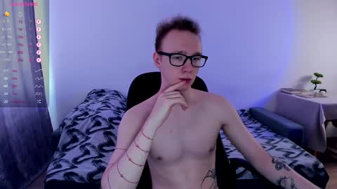 alex_silent online show from February 2025 10:04:02 AM