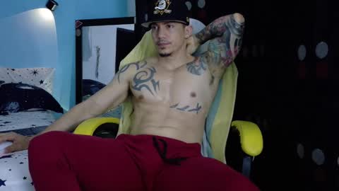 alex_sthorm online show from March 2026 05:19:01 AM