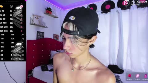 Alex online show from January 2025 01:25:02 PM