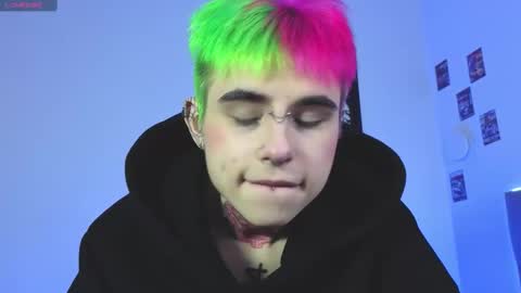 Snapshot of alex_valllley chatting on September 2025 10:59:02 PM Alex Valley online show from September 2025 10:59:02 PM