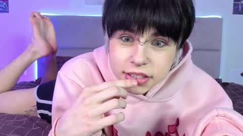 Snapshot of alex_valllley chatting on February 2026 09:04:01 PM Alex Valley online show from February 2026 09:04:01 PM