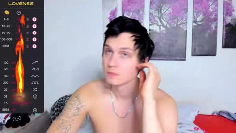 Alex WandHot online show from November 2025 12:58:02 PM