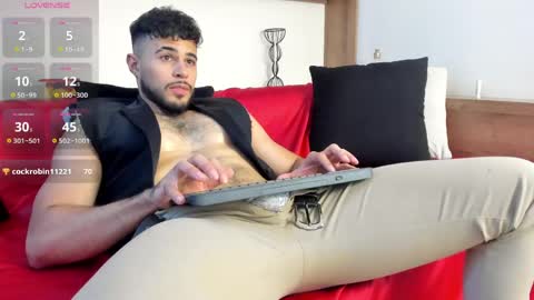 alex_wolf05 online show from April 2026 06:24:02 PM