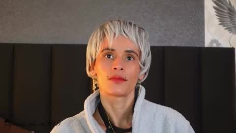 Snapshot of alexa_duque34 chatting on December 2025 04:01:02 PM Alexa online show from December 2025 04:01:02 PM