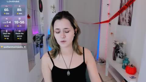Snapshot of alexa_lexi chatting on November 2025 03:58:01 PM alexa_lexi online show from November 2025 03:58:01 PM