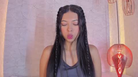 Alexa Millers online show from November 2025 04:45:02 AM