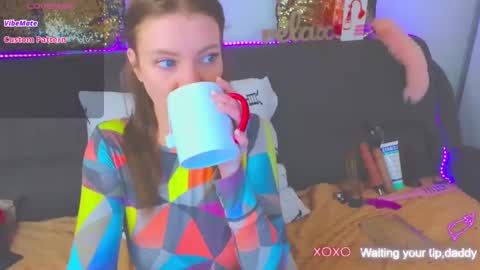 Snapshot of alexa_stoun chatting on January 2025 04:04:01 PM Alexa online show from January 2025 04:04:01 PM