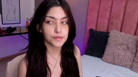Alexa Thaylor online show from May 2026 04:45:02 PM